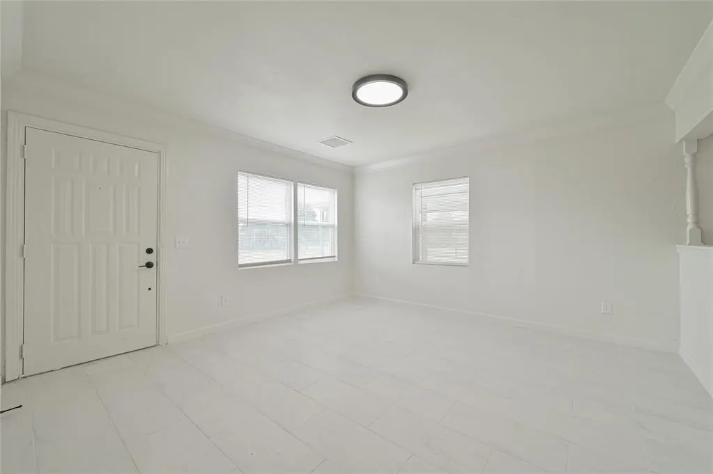 Photo 6 — 1225 SW 41st Street, Oklahoma City, OK 73109