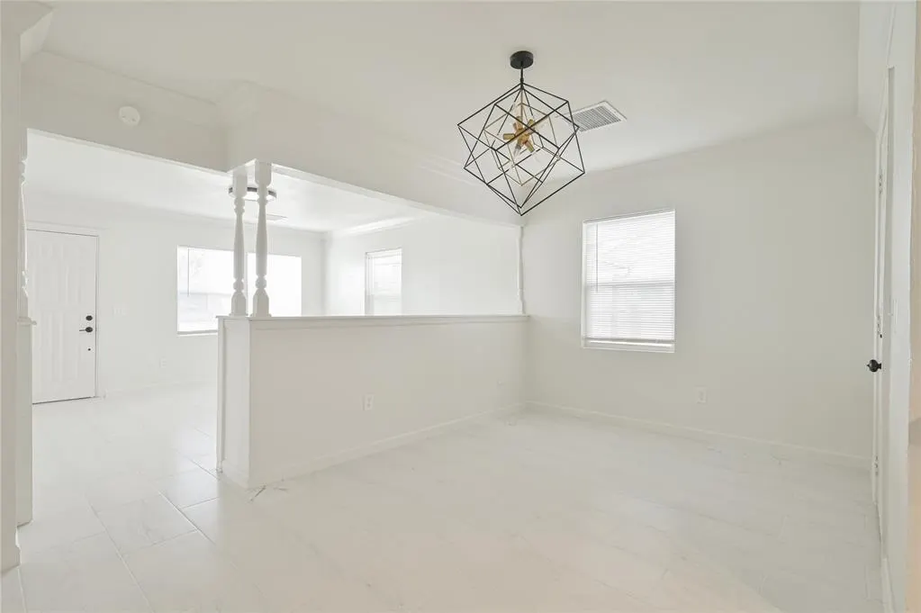 Photo 9 — 1225 SW 41st Street, Oklahoma City, OK 73109