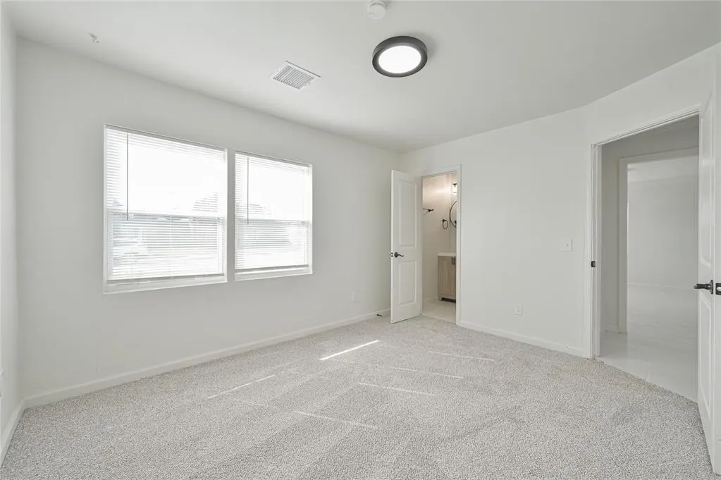 Photo 16 — 1225 SW 41st Street, Oklahoma City, OK 73109