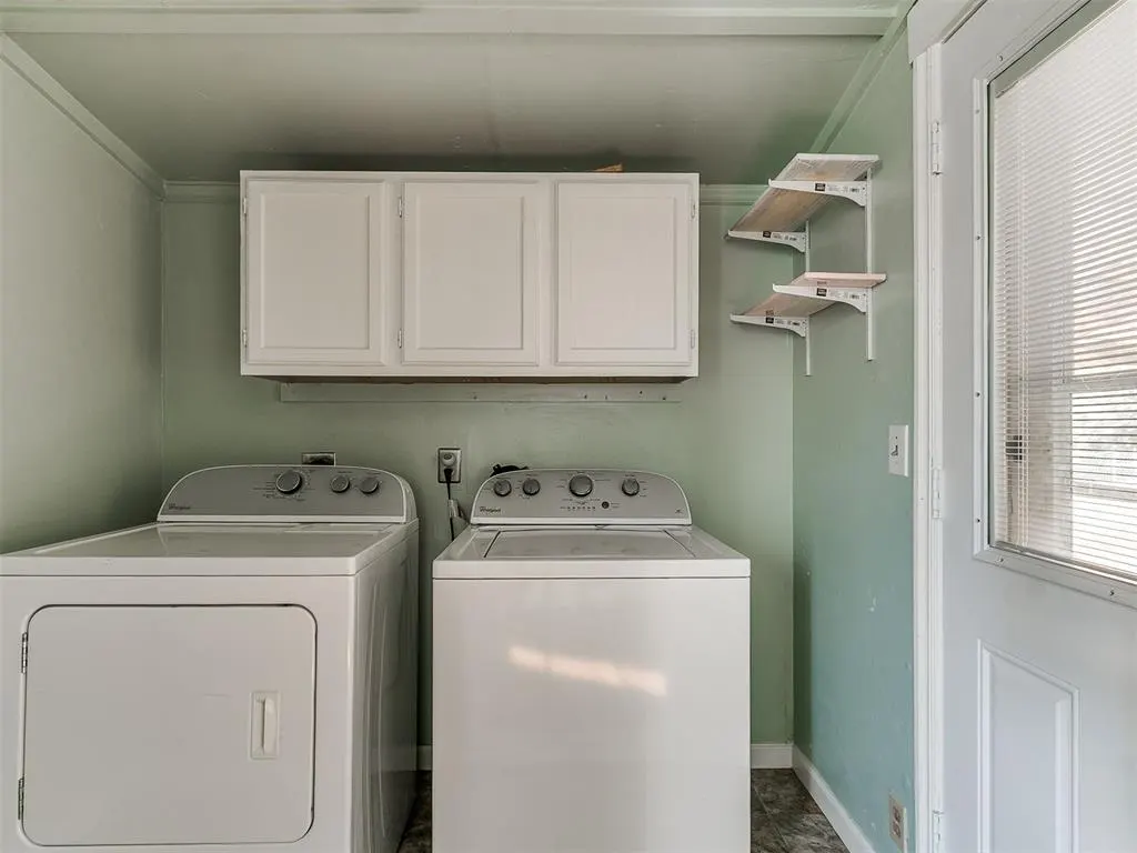 Photo 13 — 117 W Clegern Avenue, Edmond, OK 73003