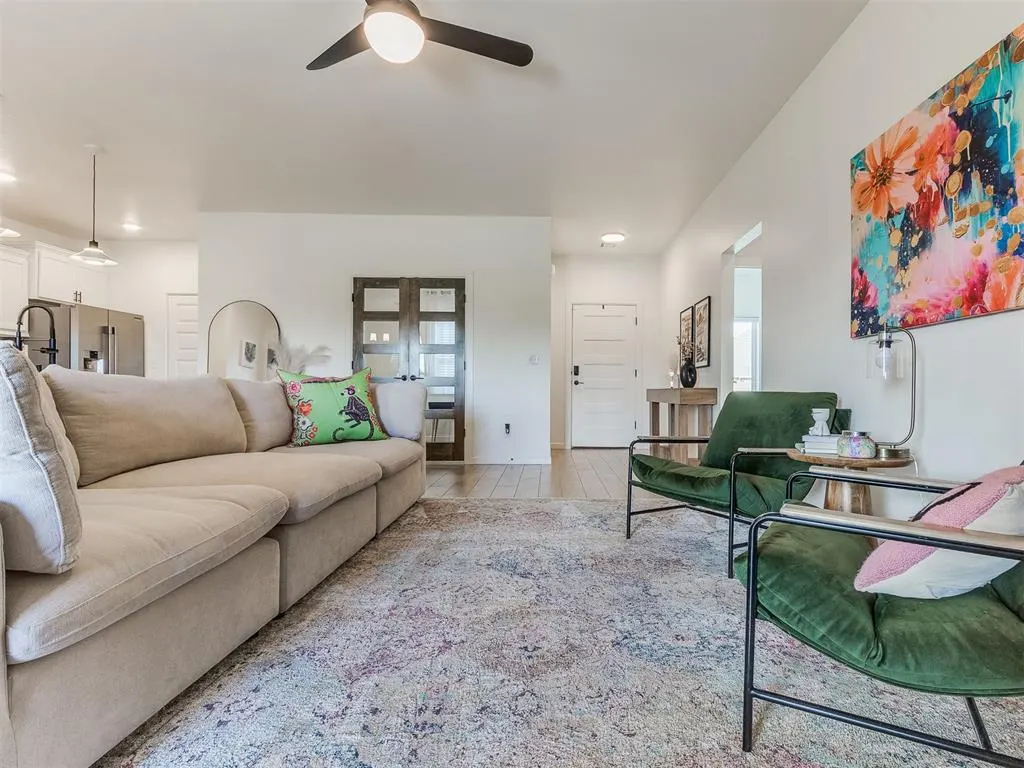 Photo 7 — 9232 NW 144th Place, Yukon, OK 73099