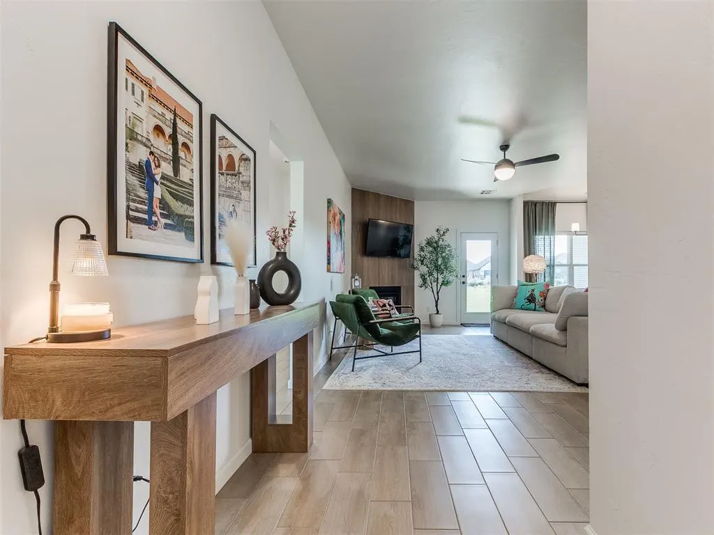 Photo 10 — 9232 NW 144th Place, Yukon, OK 73099