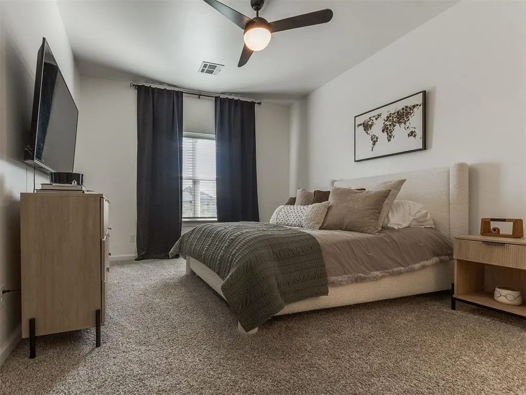 Photo 18 — 9232 NW 144th Place, Yukon, OK 73099
