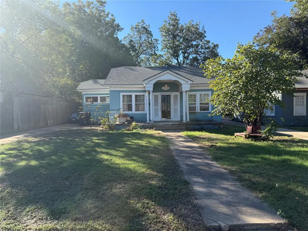Front exterior — 2016 NW 19th Street, Oklahoma City, OK 73106