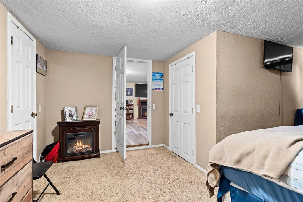 Photo 17 — 406 S Maple Street, Davis, OK 73030