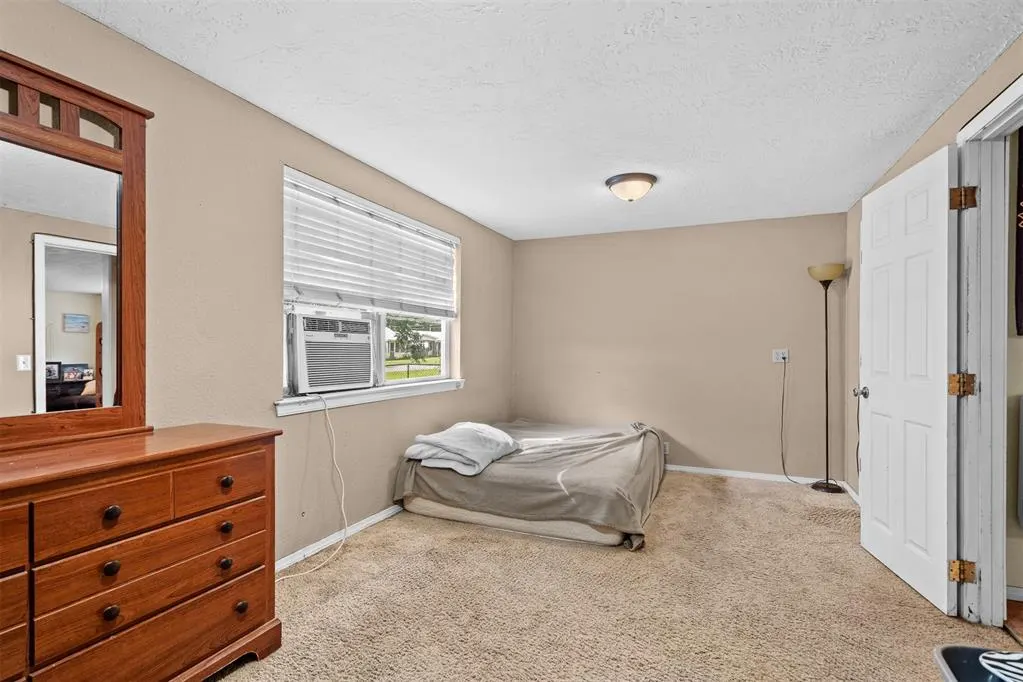 Photo 21 — 406 S Maple Street, Davis, OK 73030