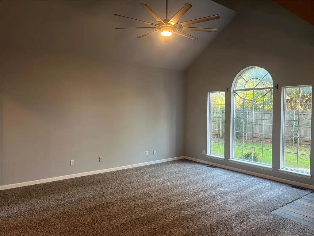 Photo 14 — 705 Copperfield Court, Edmond, OK 73003