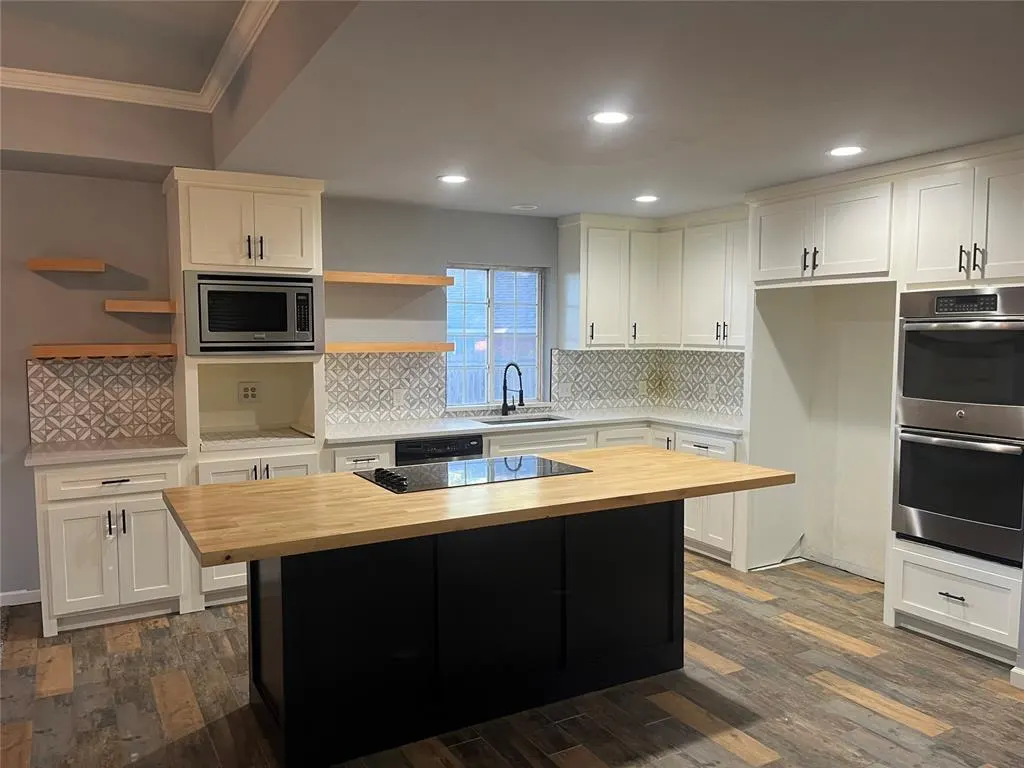 Photo 25 — 705 Copperfield Court, Edmond, OK 73003