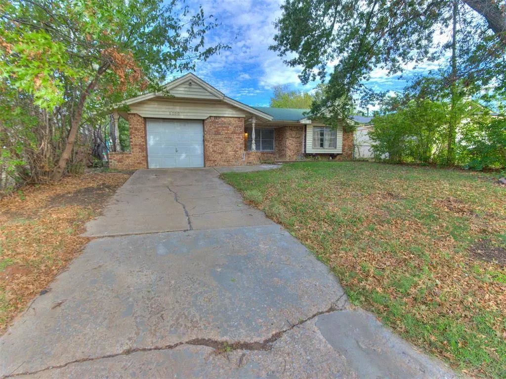 Front exterior — 1100 Shalimar Drive, Del City, OK 73115