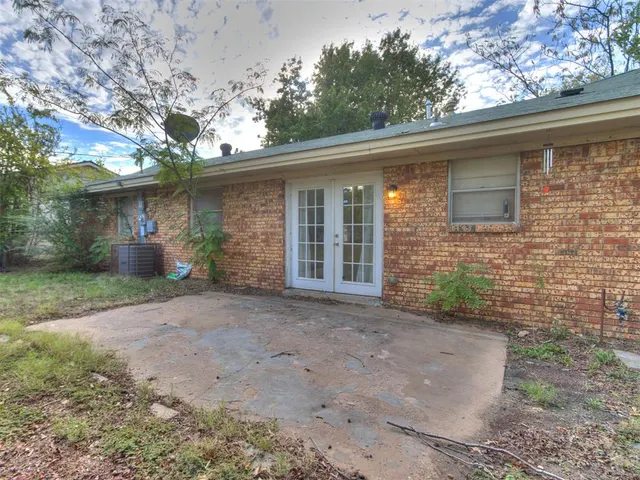 Photo 5 — 1100 Shalimar Drive, Del City, OK 73115