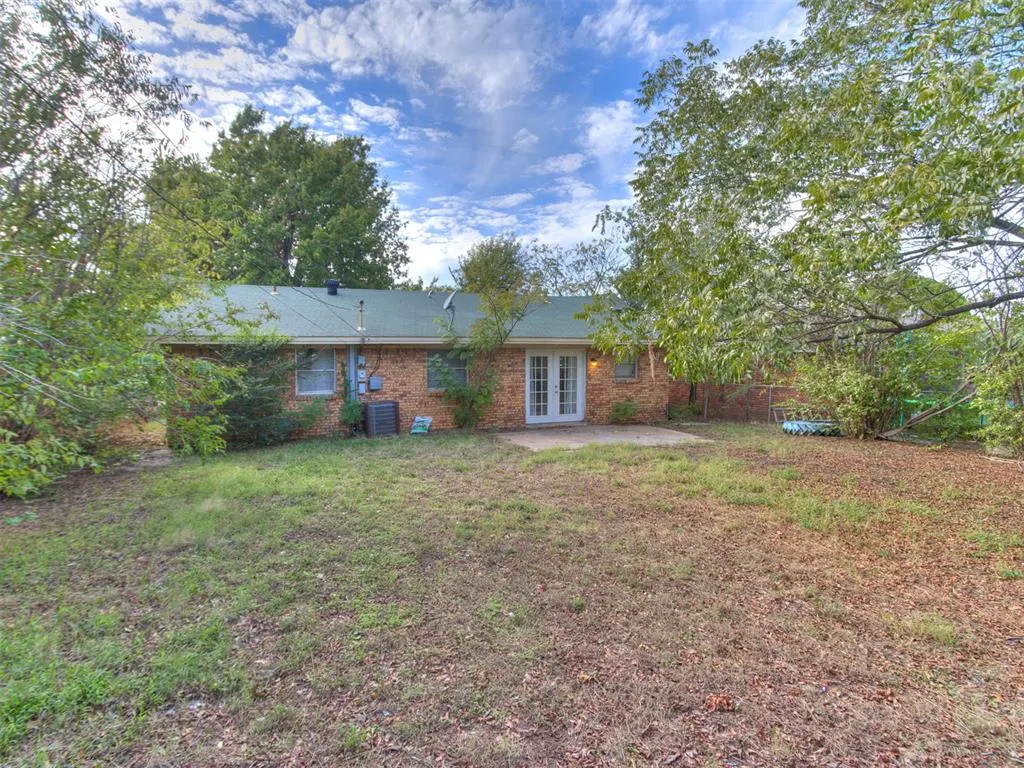 Photo 6 — 1100 Shalimar Drive, Del City, OK 73115