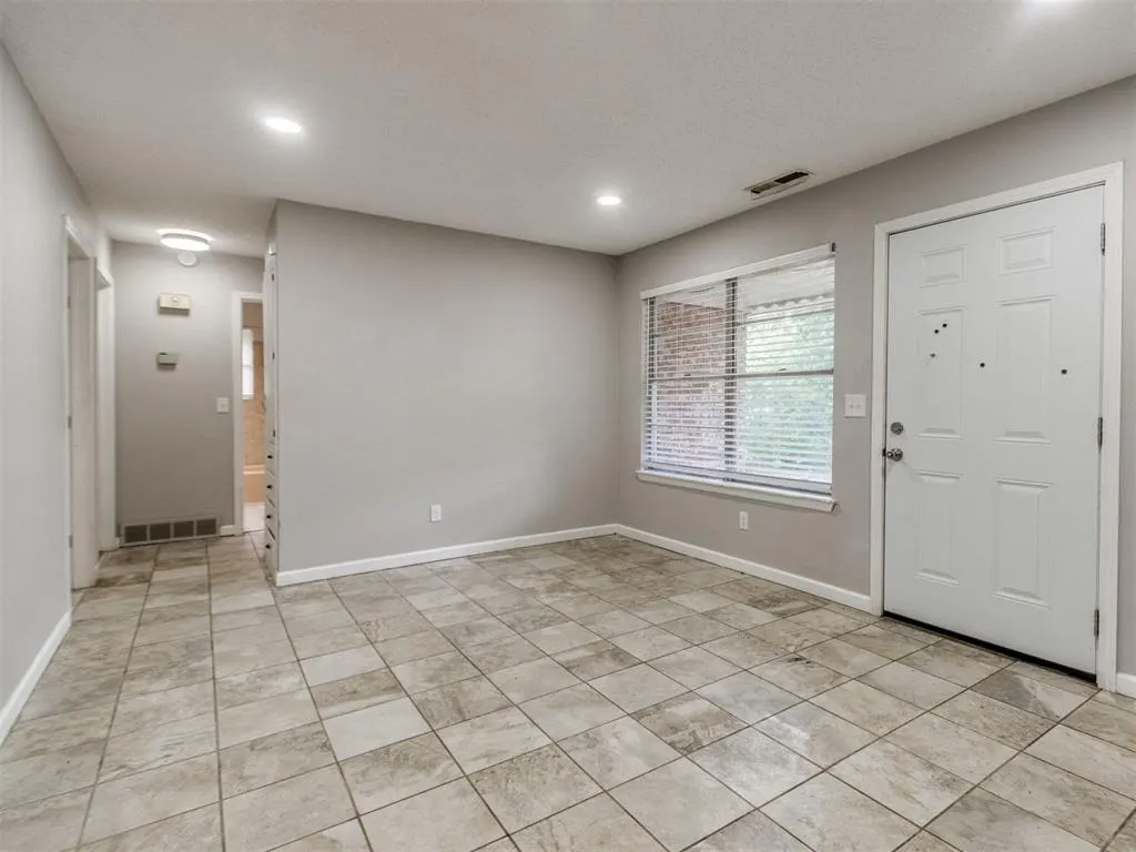 Photo 10 — 1100 Shalimar Drive, Del City, OK 73115