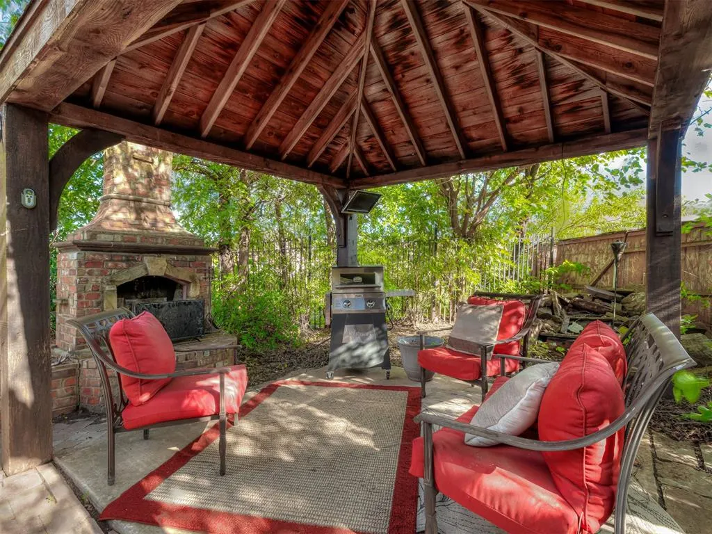 Photo 6 — 2804 Nantucket Lane, Edmond, OK 73013