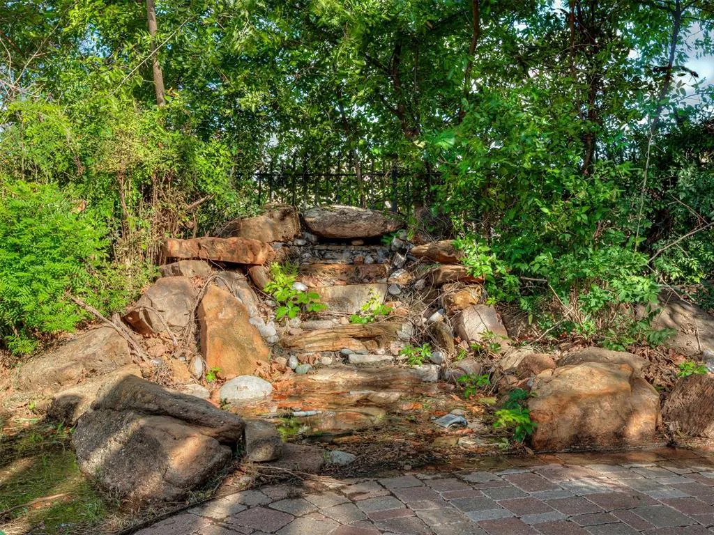 Photo 8 — 2804 Nantucket Lane, Edmond, OK 73013