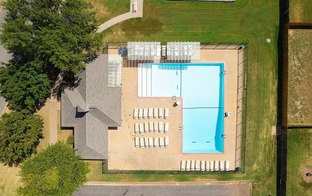 Photo 42 — 2804 Nantucket Lane, Edmond, OK 73013