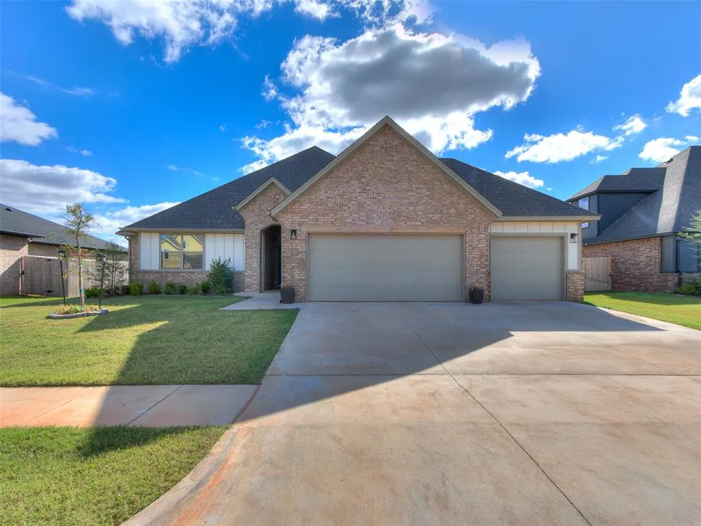 Front exterior — 9312 NW 146th Street, Yukon, OK 73099