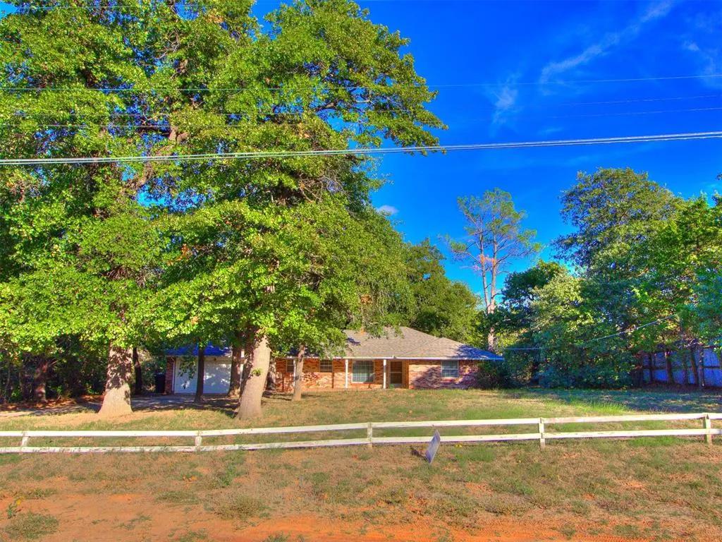 Photo 6 — 1114 N Broadview Drive, Oklahoma City, OK 73127