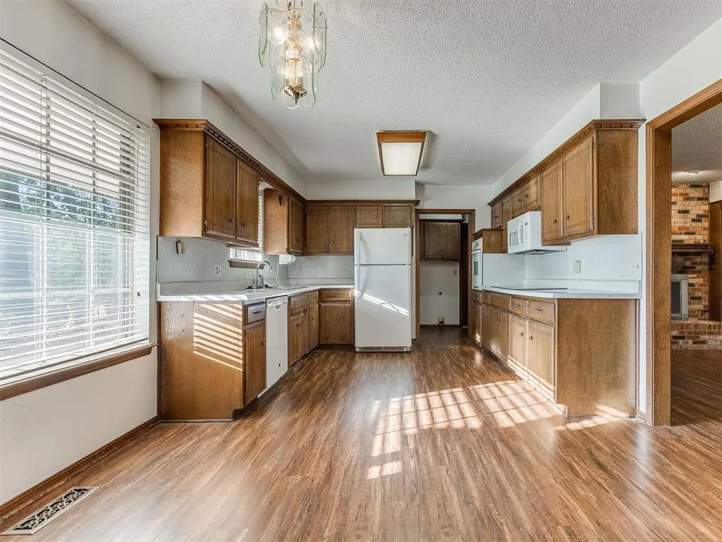 Photo 22 — 1114 N Broadview Drive, Oklahoma City, OK 73127