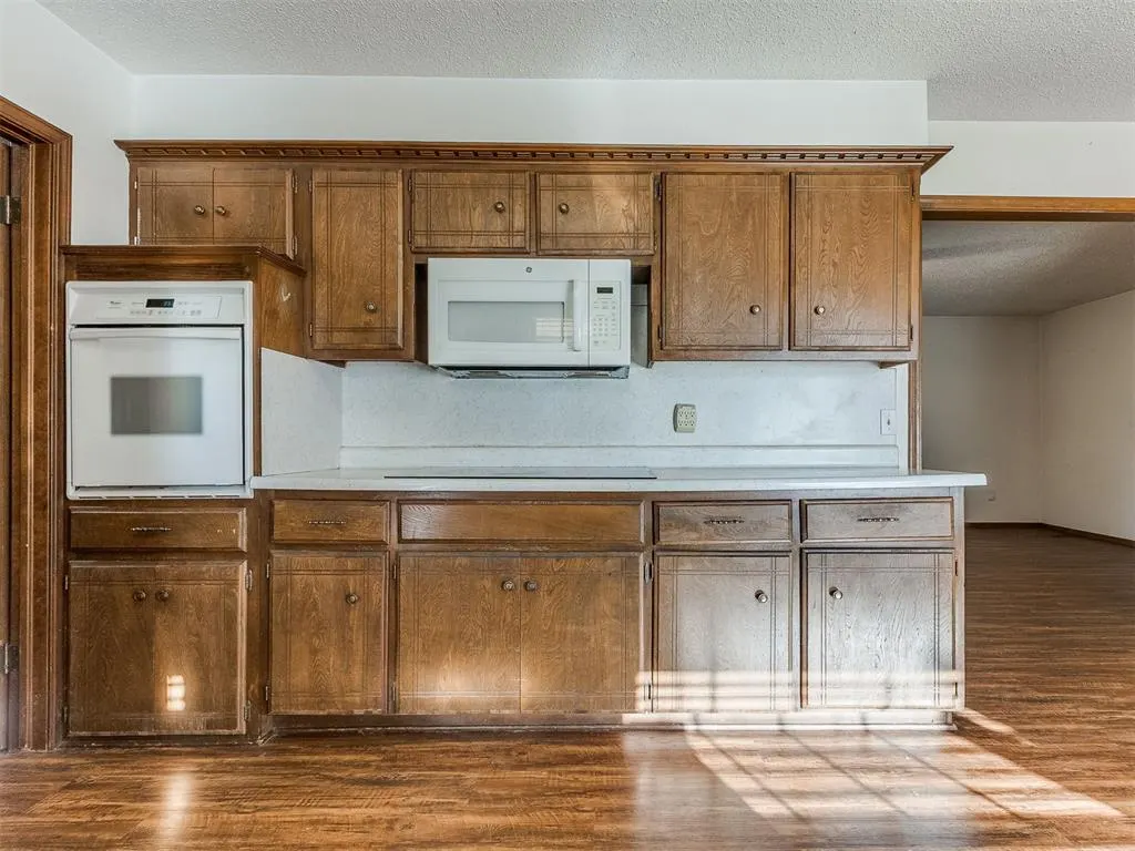 Photo 25 — 1114 N Broadview Drive, Oklahoma City, OK 73127