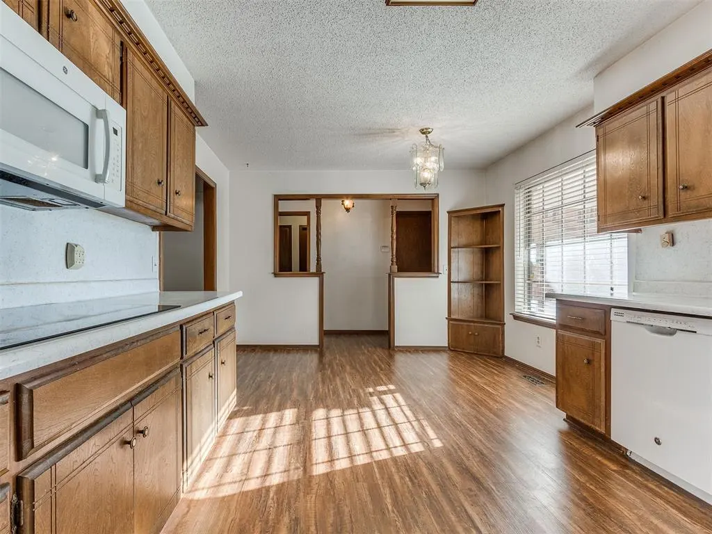 Photo 26 — 1114 N Broadview Drive, Oklahoma City, OK 73127
