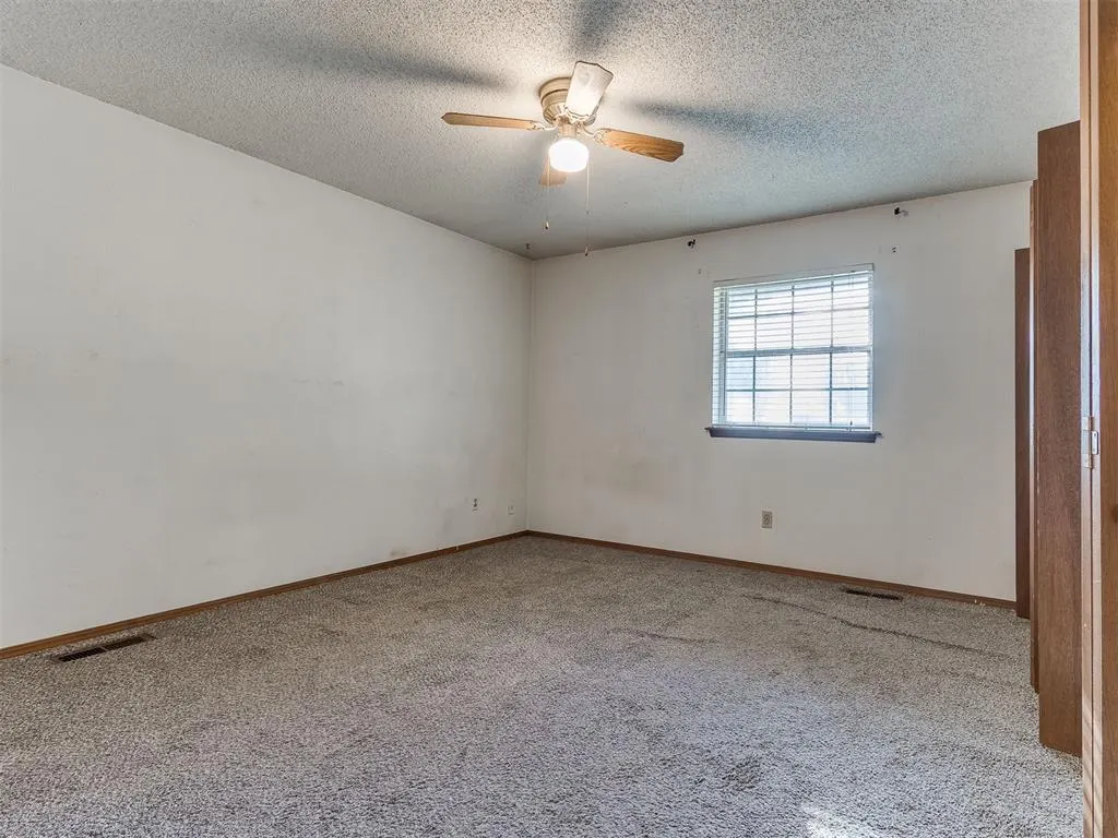Photo 28 — 1114 N Broadview Drive, Oklahoma City, OK 73127