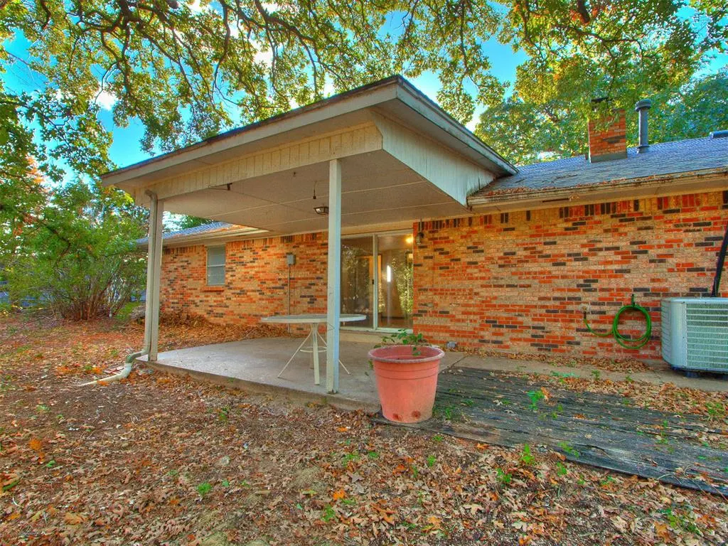 Photo 39 — 1114 N Broadview Drive, Oklahoma City, OK 73127