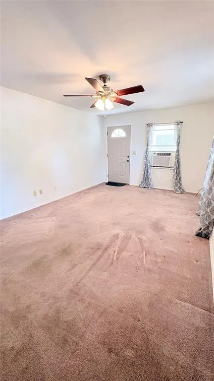 Photo 10 — 205 W Boomer Street, Lexington, OK 73051