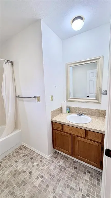 Photo 17 — 205 W Boomer Street, Lexington, OK 73051