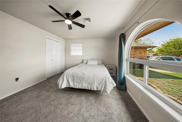 Photo 8 — 8400 S Villa Avenue, Oklahoma City, OK 73159
