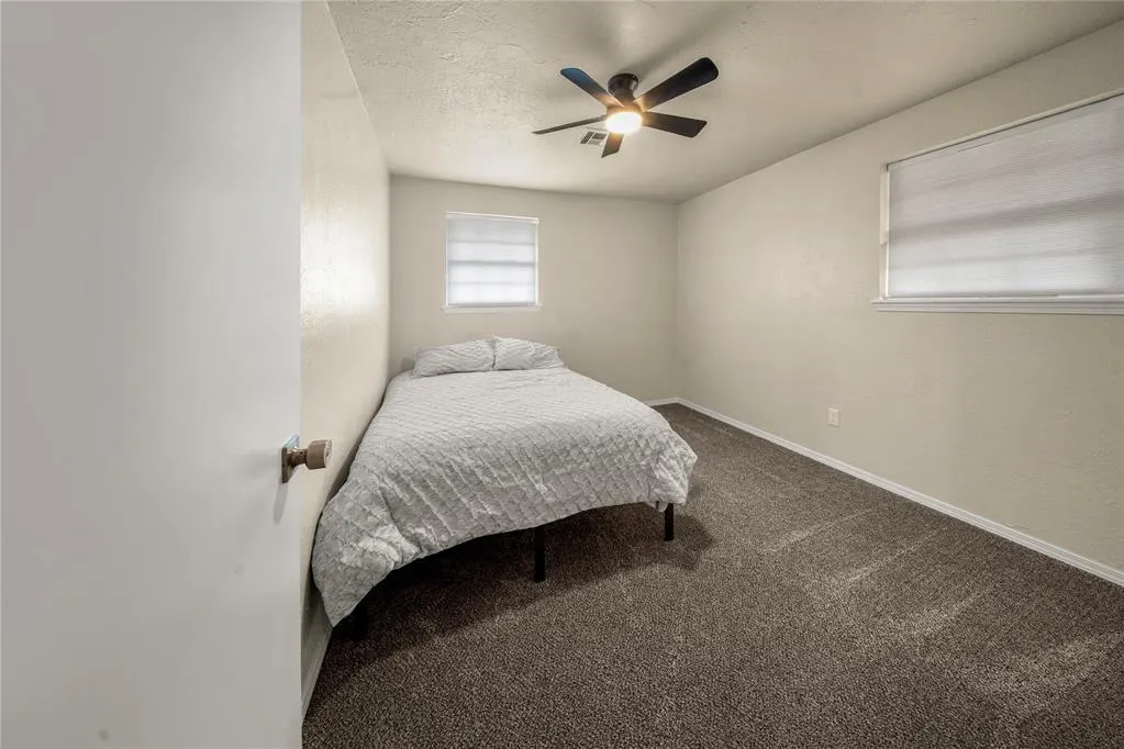 Photo 10 — 8400 S Villa Avenue, Oklahoma City, OK 73159