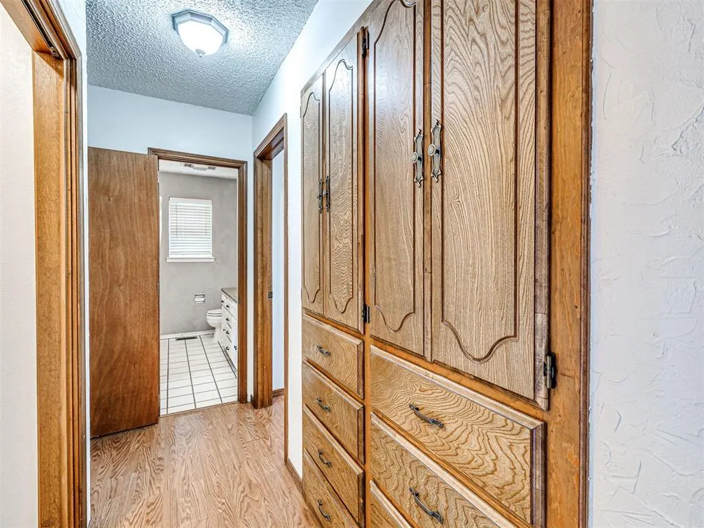 Photo 34 — 311 Christopher Drive, Chickasha, OK 73018