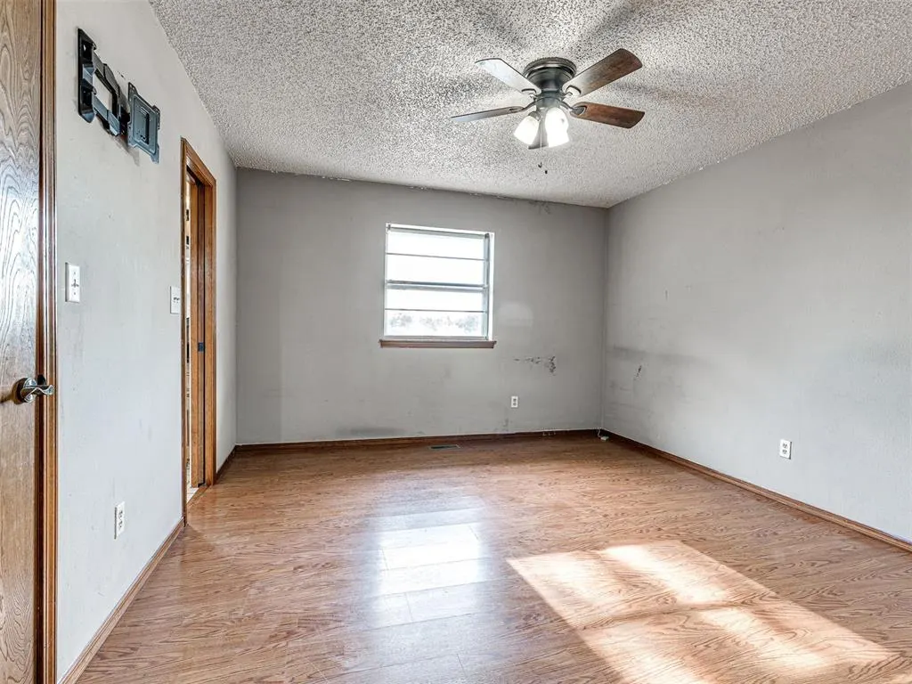 Photo 36 — 311 Christopher Drive, Chickasha, OK 73018