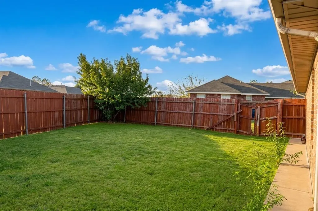 Photo 21 — 6100 Courtyards Court, Oklahoma City, OK 73149