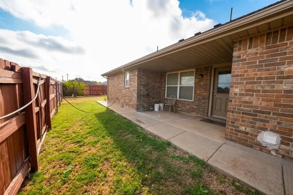 Photo 26 — 6100 Courtyards Court, Oklahoma City, OK 73149