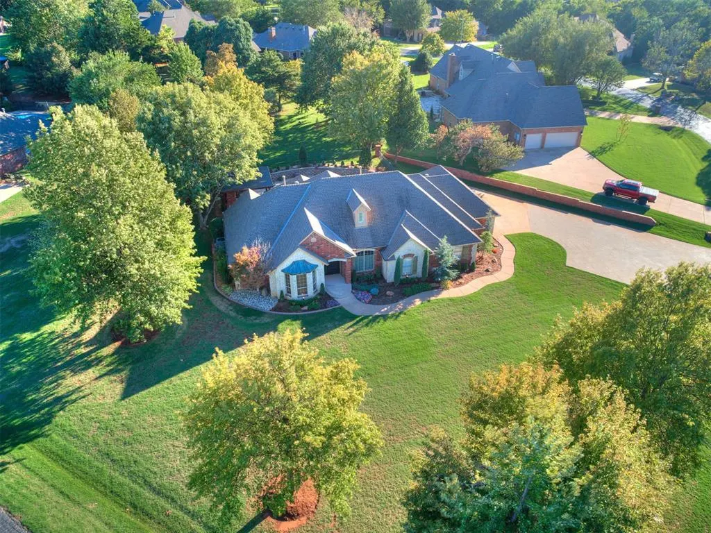 Photo 5 — 18470 N Antler Way, Edmond, OK 73012