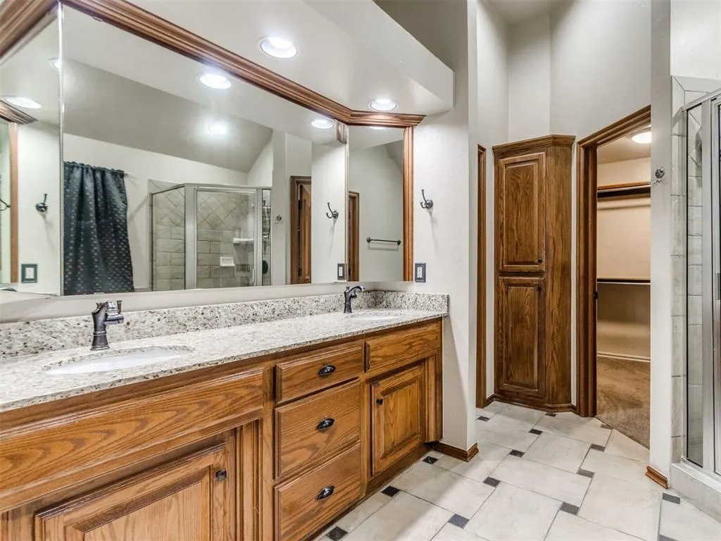 Photo 21 — 18470 N Antler Way, Edmond, OK 73012