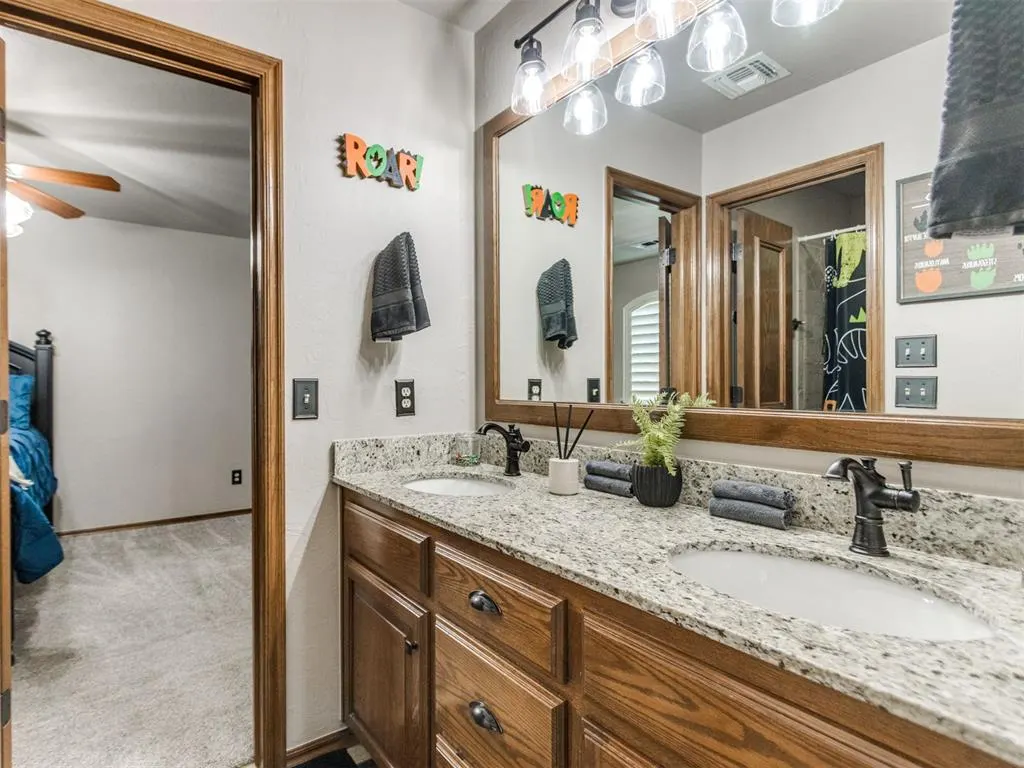 Photo 29 — 18470 N Antler Way, Edmond, OK 73012