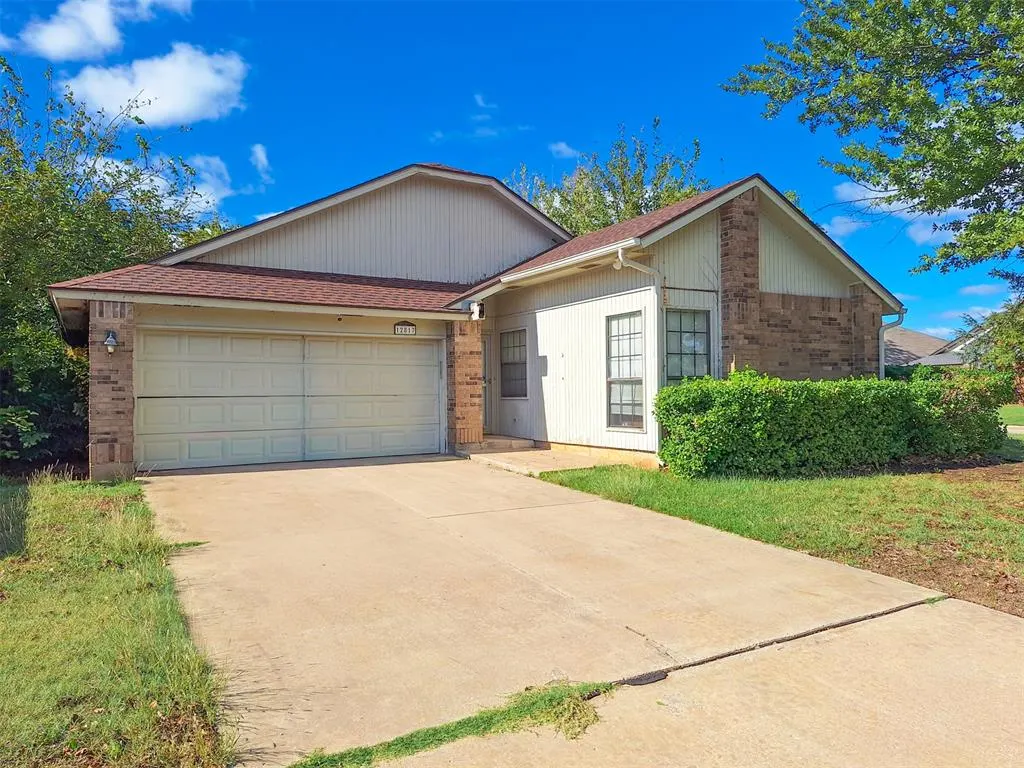 Photo 2 — 12817 Westcourt, Oklahoma City, OK 73142