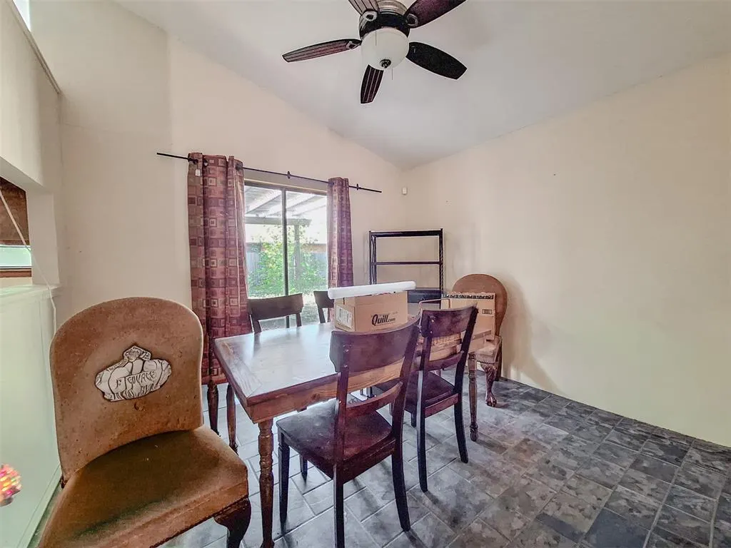 Photo 7 — 12817 Westcourt, Oklahoma City, OK 73142