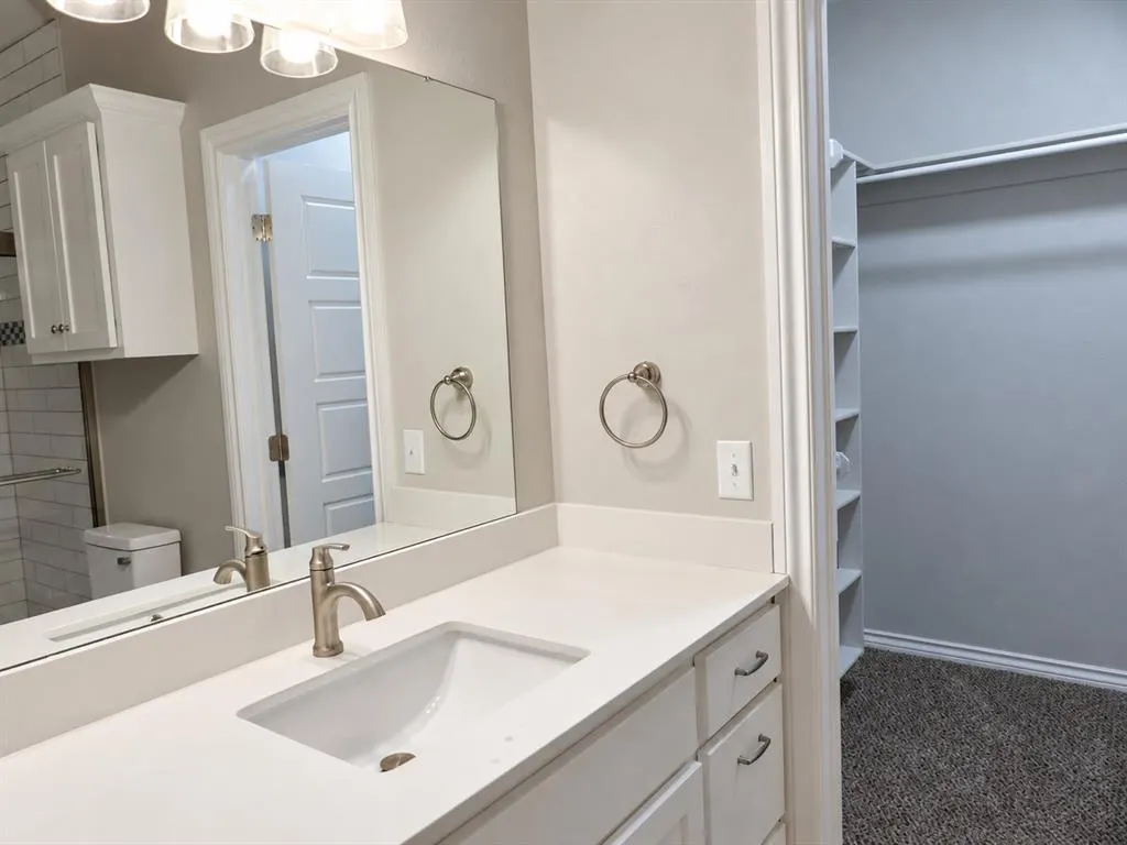 Photo 6 — 1741 NE 11th Street, Oklahoma City, OK 73117