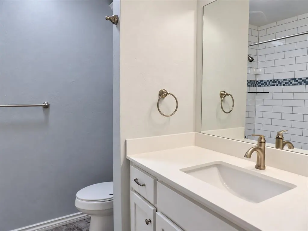 Photo 8 — 1741 NE 11th Street, Oklahoma City, OK 73117