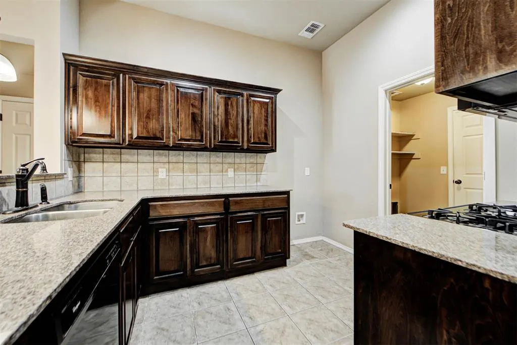 Photo 19 — 2709 NW 186th Street, Edmond, OK 73012