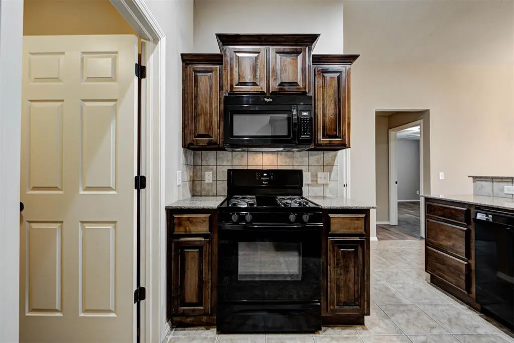 Photo 21 — 2709 NW 186th Street, Edmond, OK 73012