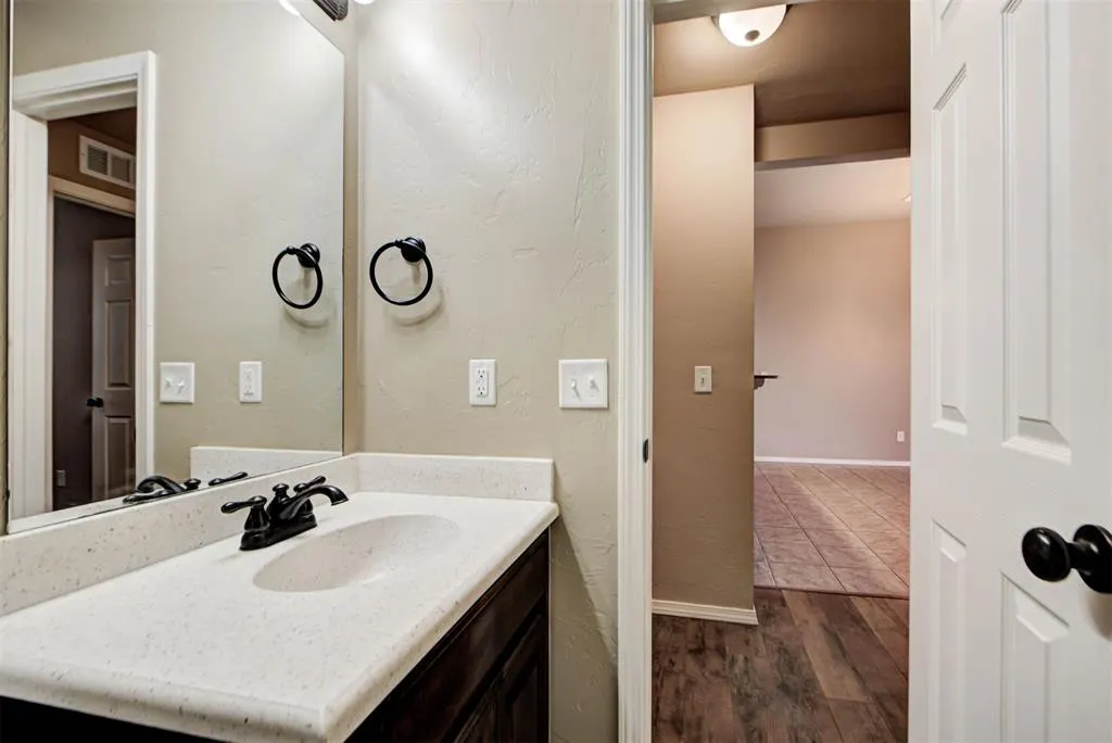 Photo 38 — 2709 NW 186th Street, Edmond, OK 73012