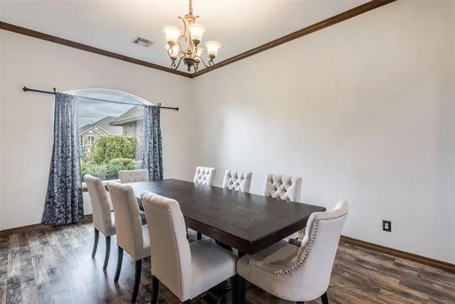 Photo 6 — 4658 Hillcrest Lane, Edmond, OK 73025