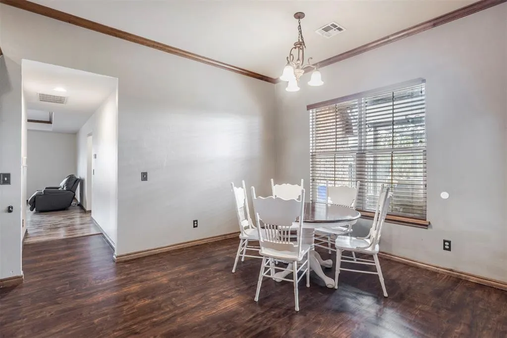 Photo 12 — 4658 Hillcrest Lane, Edmond, OK 73025