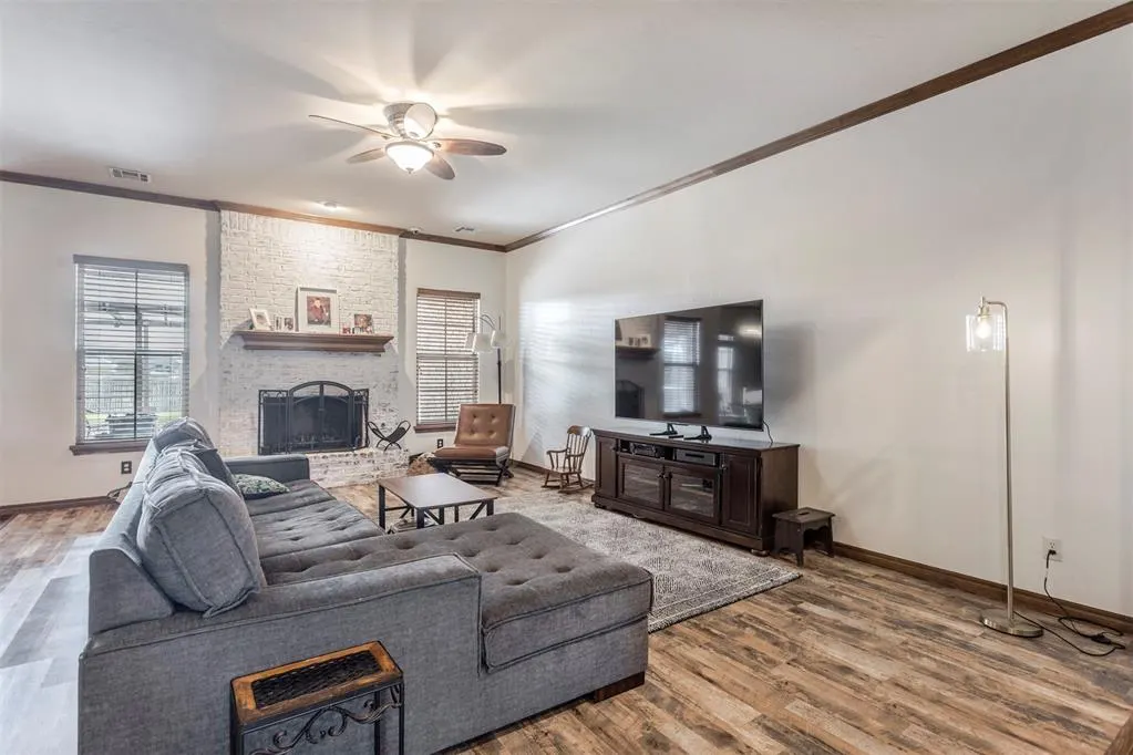 Photo 13 — 4658 Hillcrest Lane, Edmond, OK 73025