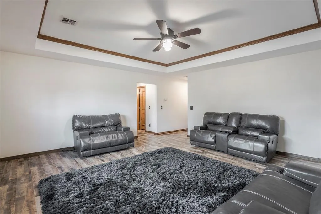 Photo 18 — 4658 Hillcrest Lane, Edmond, OK 73025