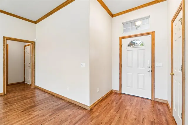 Photo 4 — 904 SW 39th Street, Moore, OK 73160