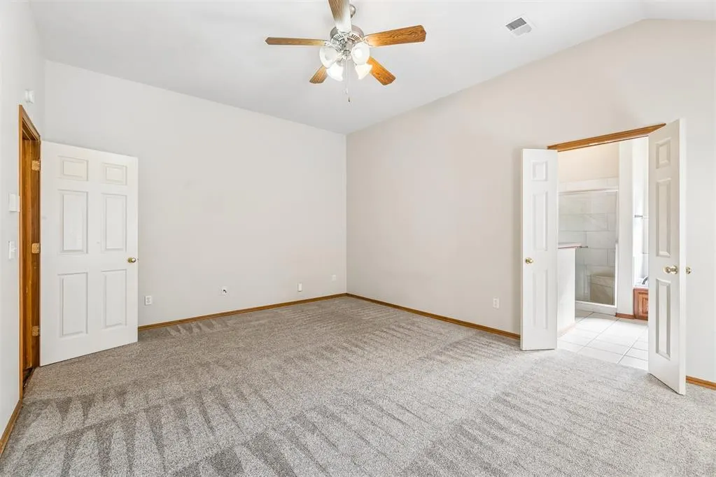 Photo 20 — 904 SW 39th Street, Moore, OK 73160